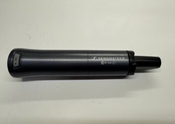 Радиопередатчик Ручной SENNHEISER SKM 300 G3 (без капсюля, с кнопкой)