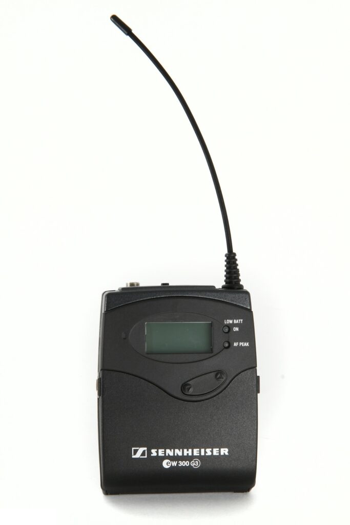 Радиопередатчик Sennheiser Evolution SK300 G3 (SMA ant/Jack3.5 mic)-1