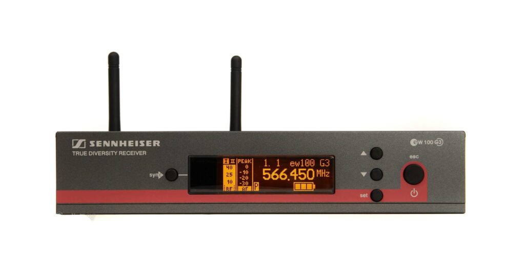 Радиоприёмник Sennheiser Evolution EM100 G3 (без доп.)-1