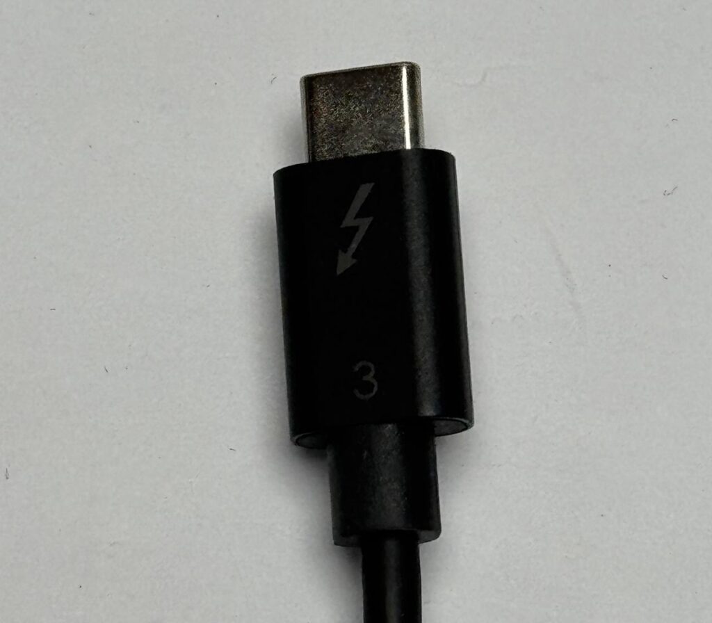 Кабель Thunderbolt 3/USB 4 Type C-Type C Sonnet Technologies 20 см-2