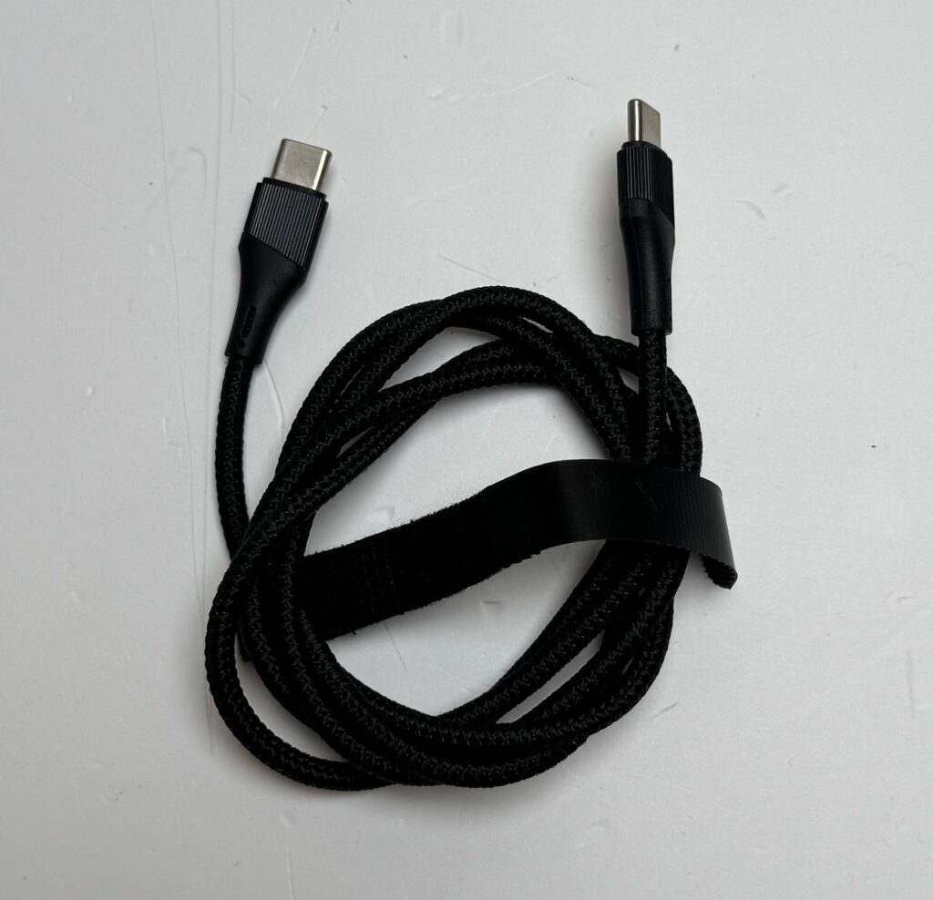 Кабель USB 2.0 Type-С/Type-C Ldnio комплектный к A6140C,Черный,0.9 м-2