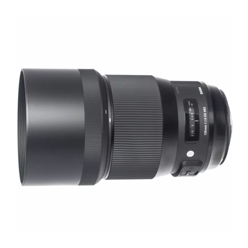 Объектив Sigma AF 135 f/1.8 DG HSM Art (Sony E)-1