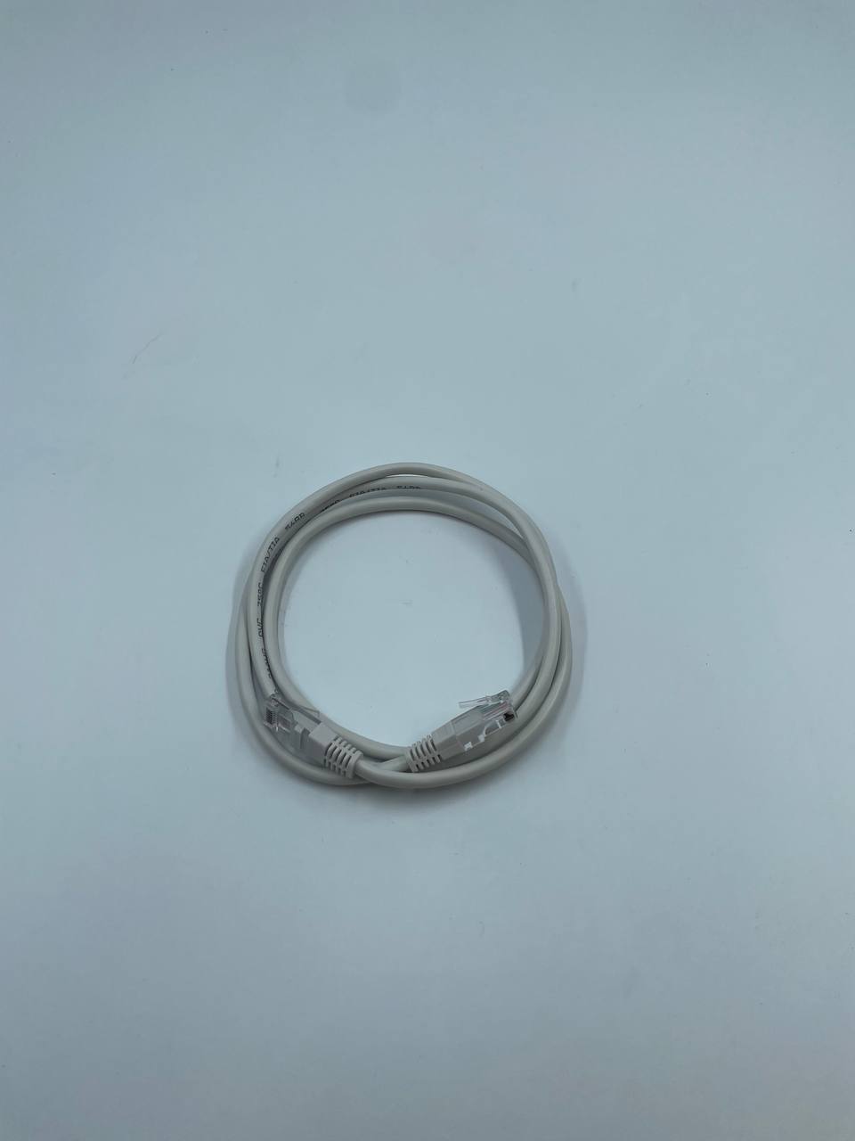 Кабель Витая Пара RJ-45 Ethernet Cat5e 1M Белый-1