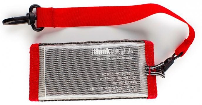 Чехол для карт памяти Think Tank Pee Wee Pixel Pocket Rocket (740210, красный)-2