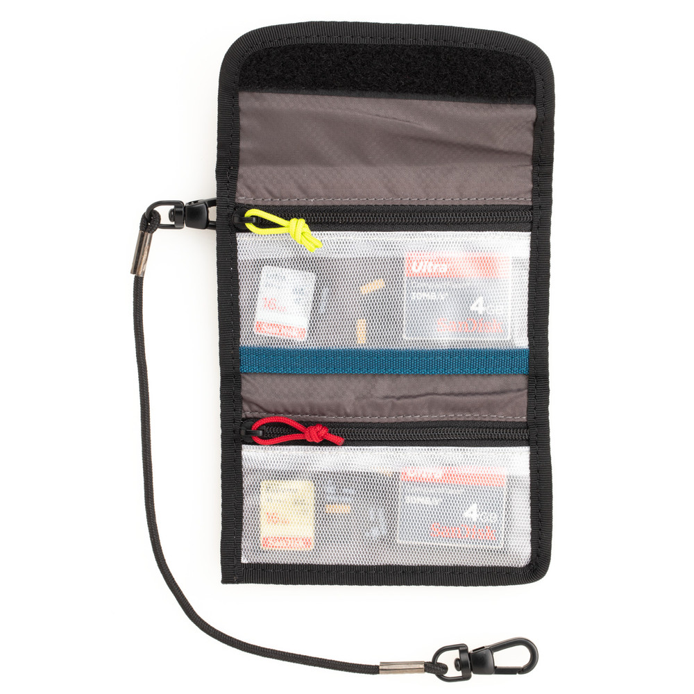 Чехол для карт памяти Tenba Tools Reload Universal Card Wallet, (636-638, 12х8х1 см, черный)-1