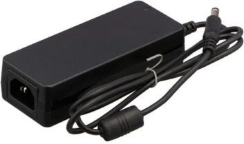 Блок питания MEAN WELL GST60A12-P1J , 12B,5A,60Вт (адаптер) разъем 5.5x2.1